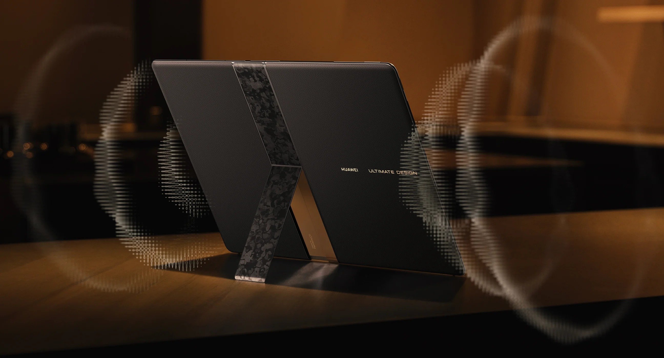 RADII highlights the Huawei Matebook Fold Ultimate Design.