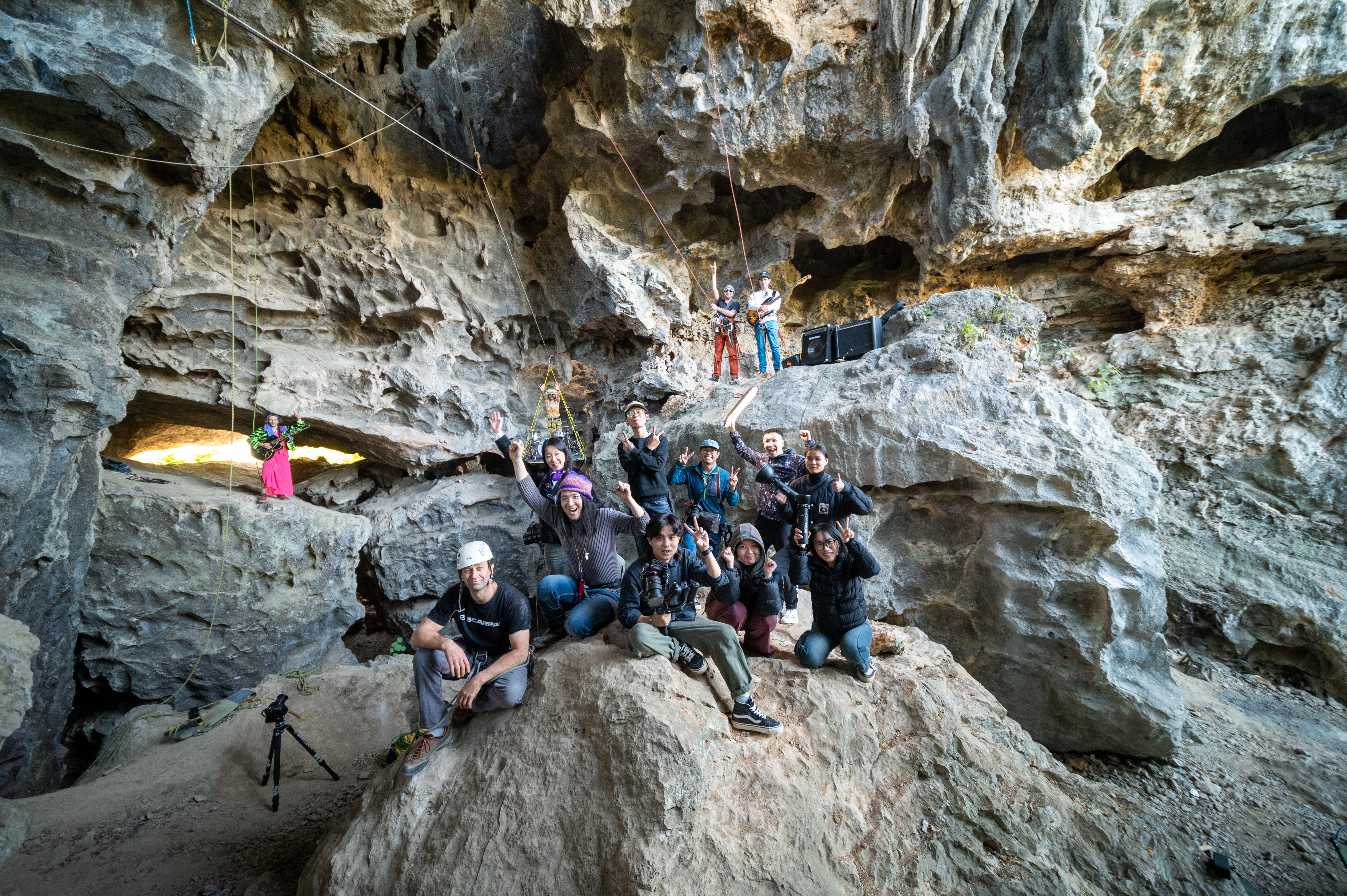RADII talks about China climbing artist collective Wildass Yangshuo and their Watchtower Mountain cliff rock performance.