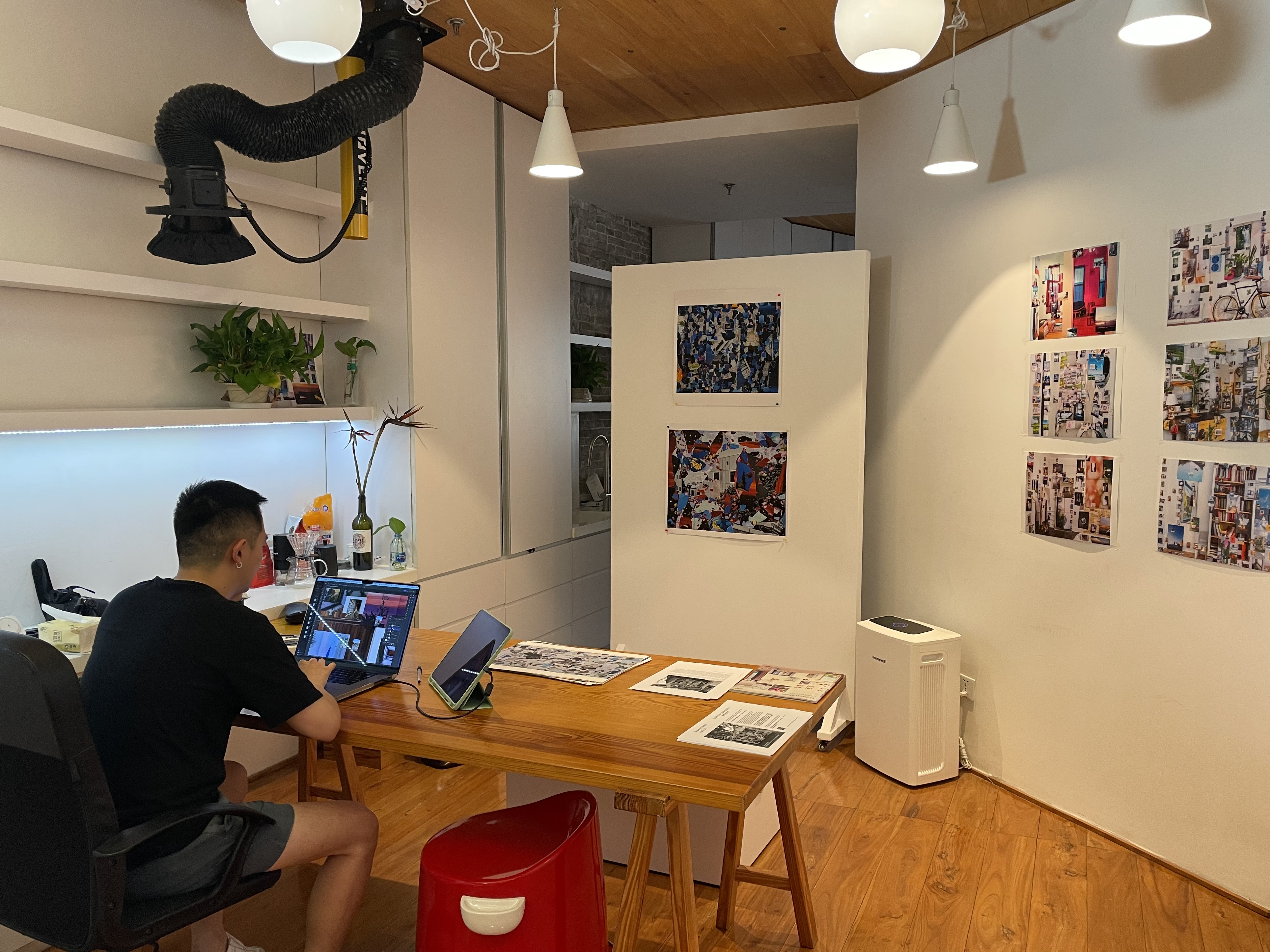 RADII interviews photographer artists Xu Guanyu on his art work and series Resident Alien Shanghai.