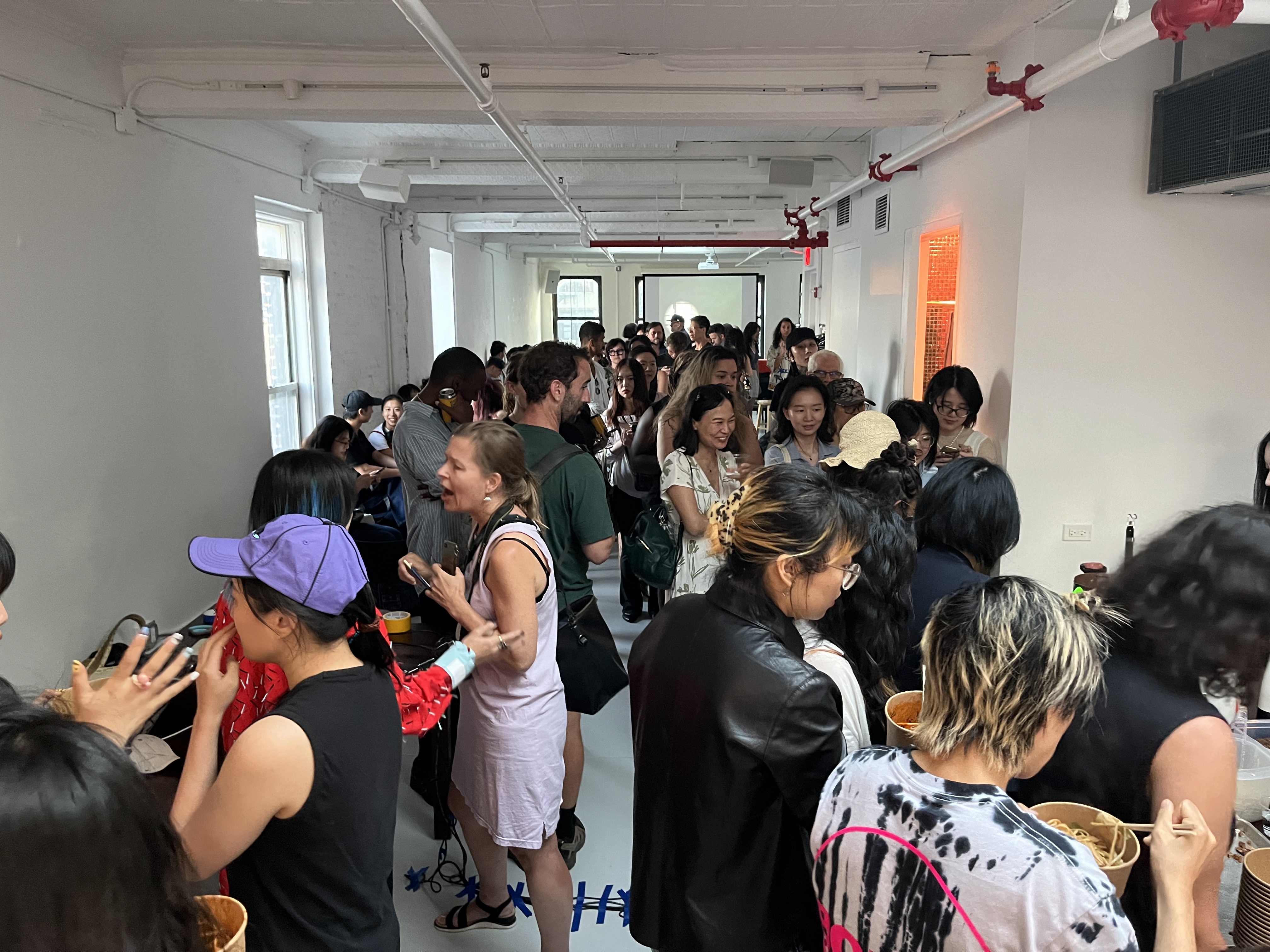 RADII visits Accent Sisters diaspora dialect corner in NYC exploring the Hubei dialect.