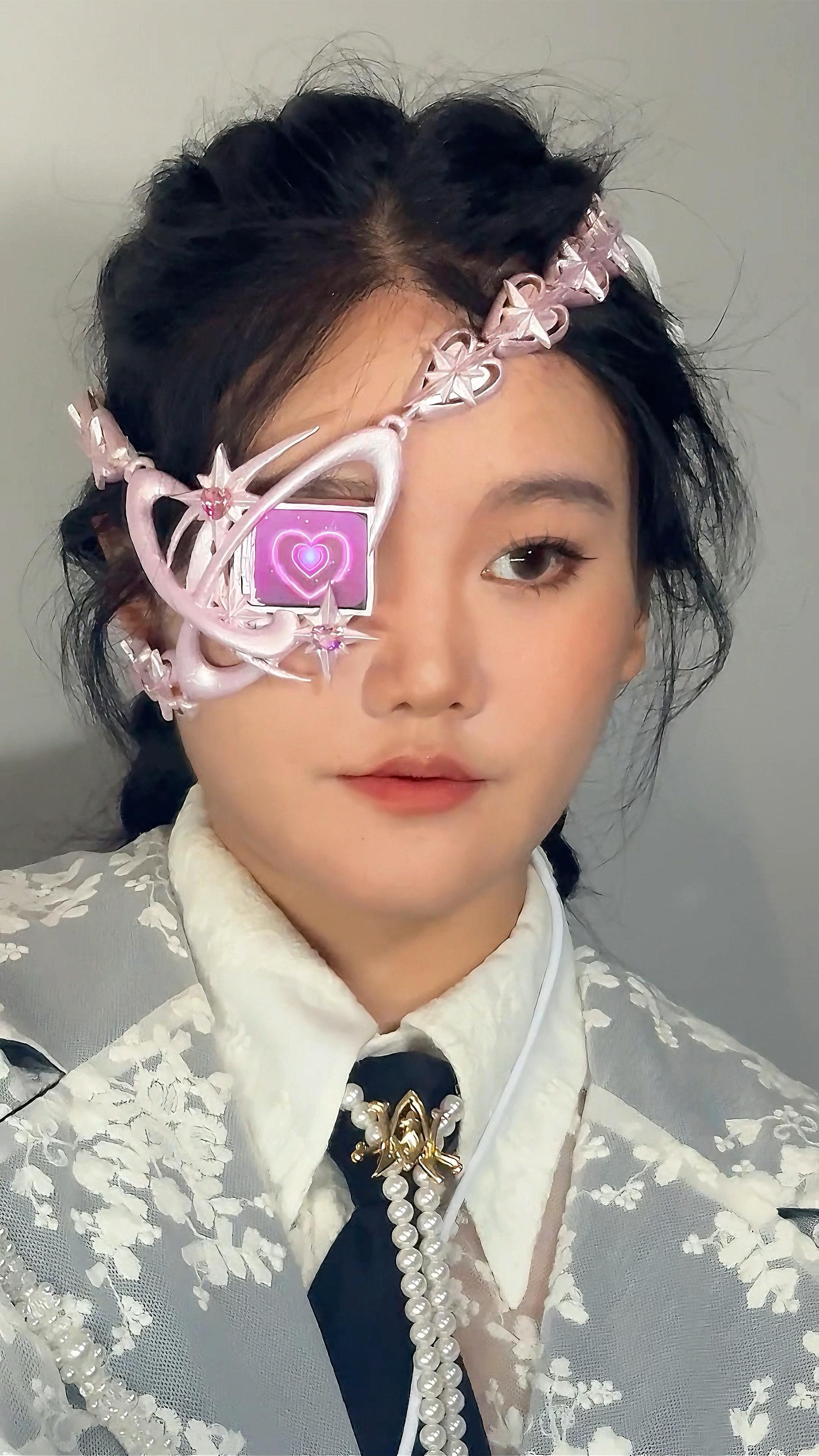 RADII highlights Chinese Brand Extro Code that makes soulslike futuristic 3D-printed fashion accessories.