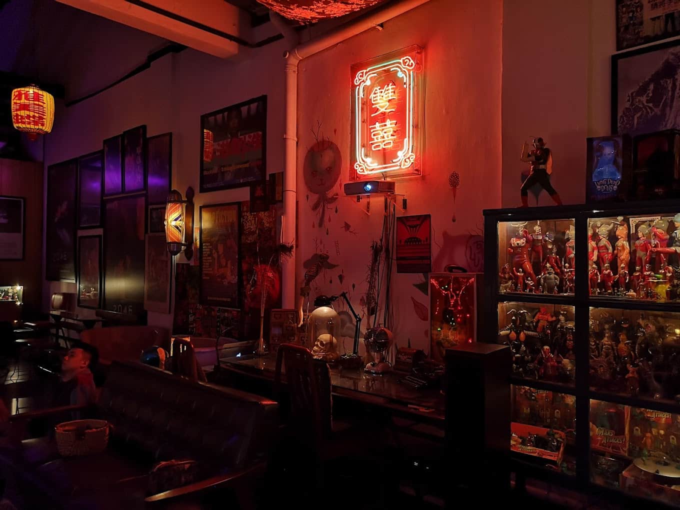 RADII highlights Shuang Xi cocktail bar in Petaling street Chinatown in Kuala Lumpur, Malaysia.