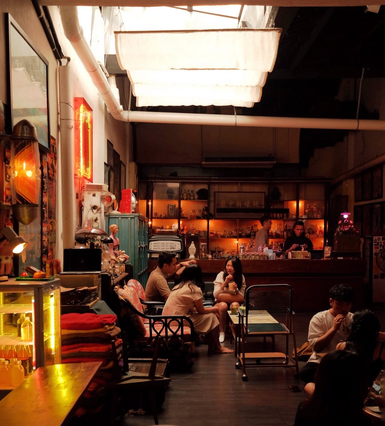 RADII highlights Shuang Xi cocktail bar in Petaling street Chinatown in Kuala Lumpur, Malaysia.