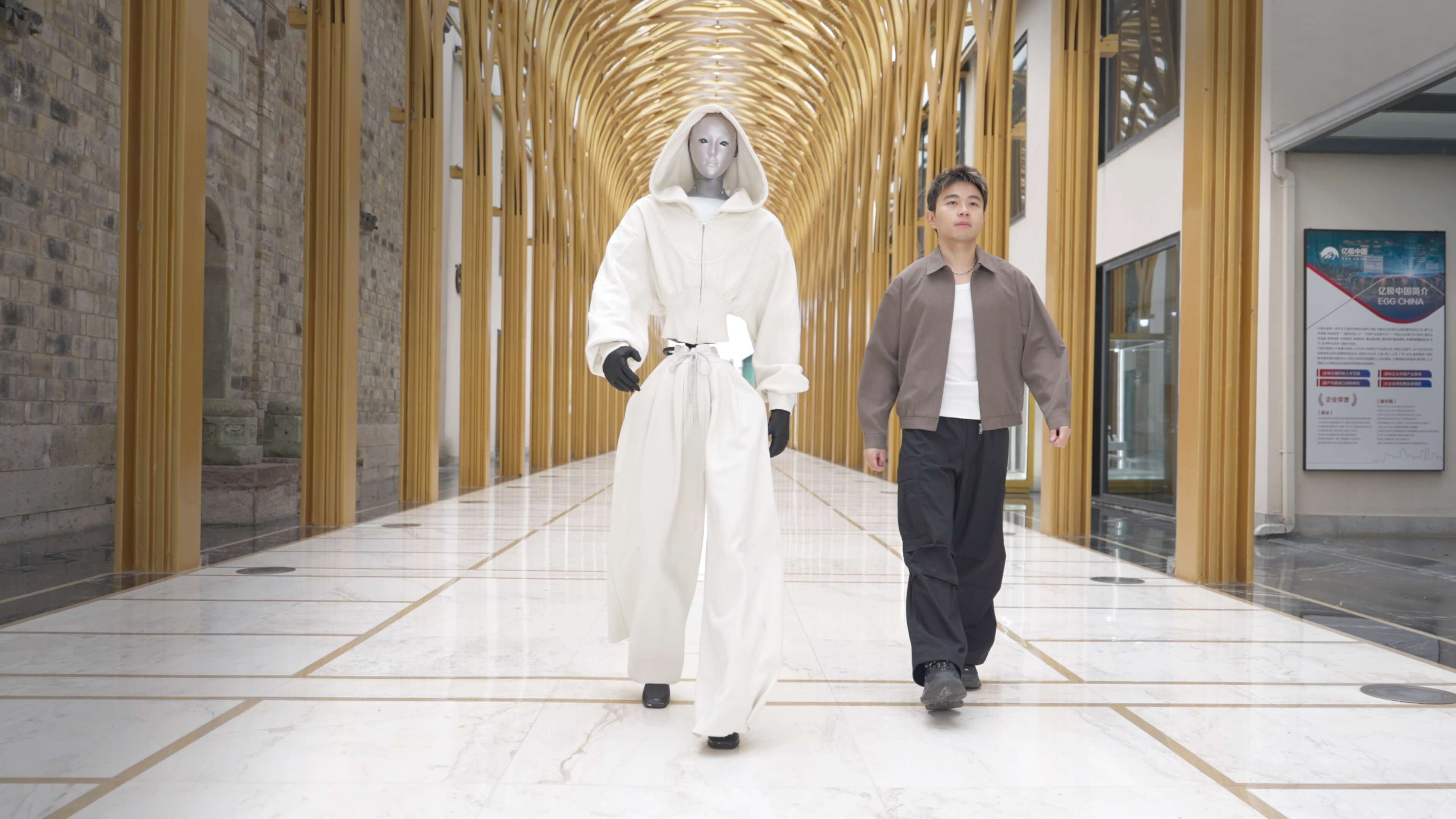 RADII talks about Unitree Technology's latest anthropomorphic robot, the Unitree H2.