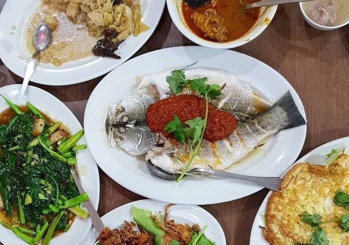 RADII lists 7 of the best nyonya restaurants throughout Malaysia for its food & drinks month.