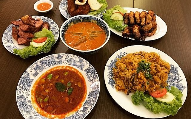 RADII lists 7 of the best nyonya restaurants throughout Malaysia for its food & drinks month.