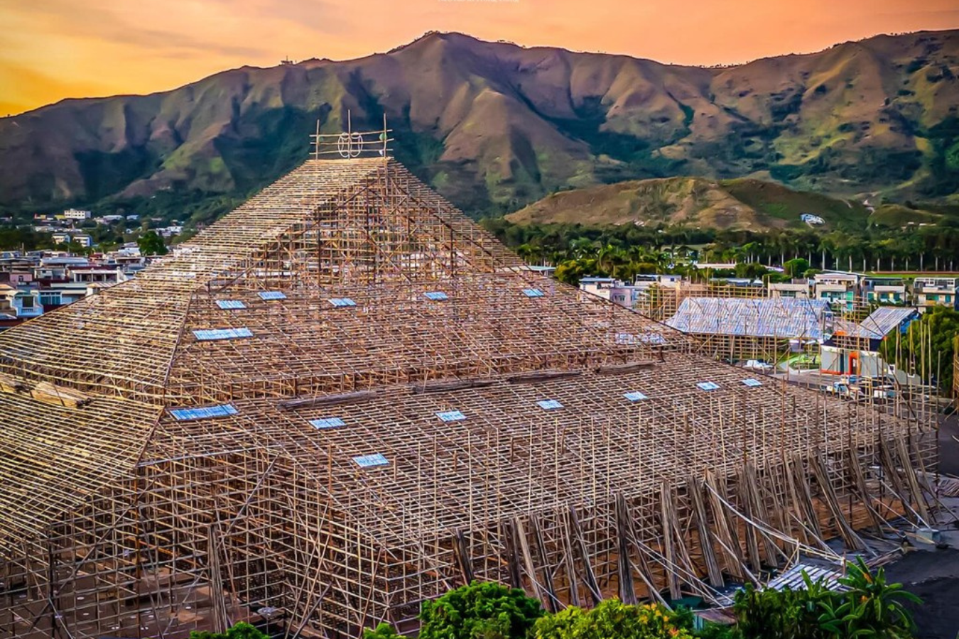 Hong Kong Just Built the World’s Biggest Bamboo Alter