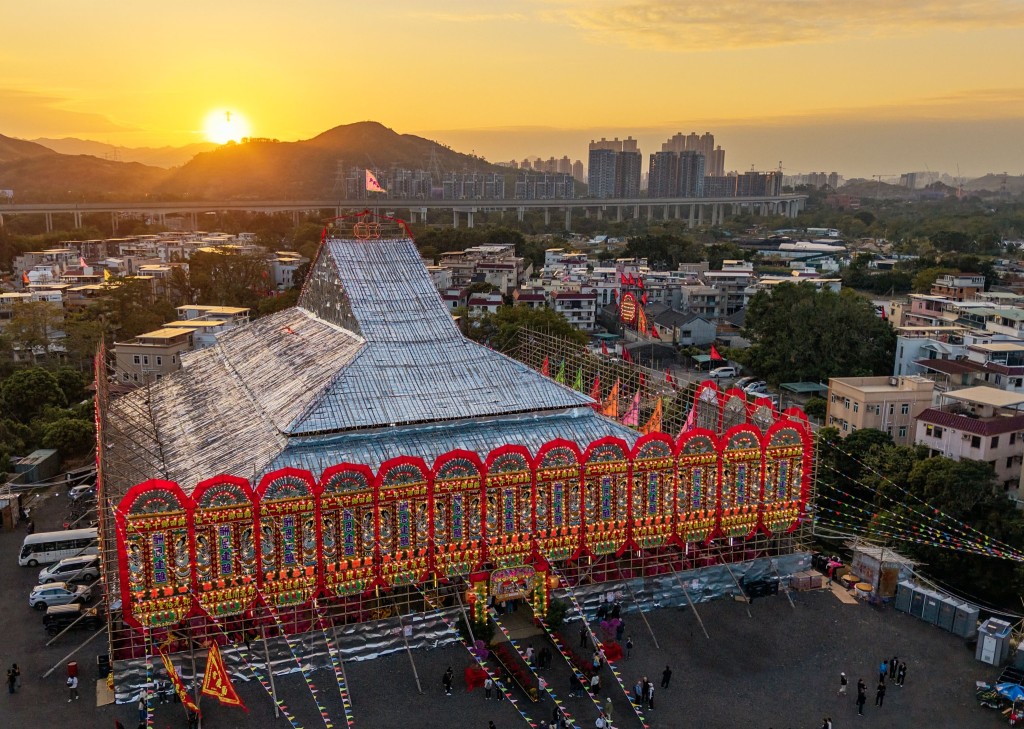RADII talks about the Guinness World Record for biggest temporary bamboo alter in Hong Kong's Kam Tin Village for the Jiao festival.
