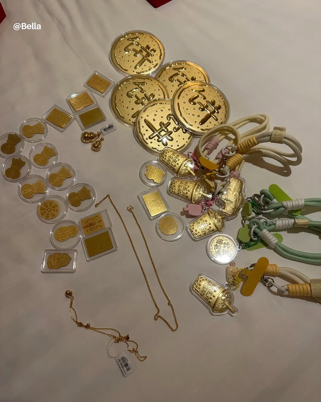 RADII highlights China Gen Z's latest consumerism trend of buying micro gold charms for cultural connection of monetary fortune.