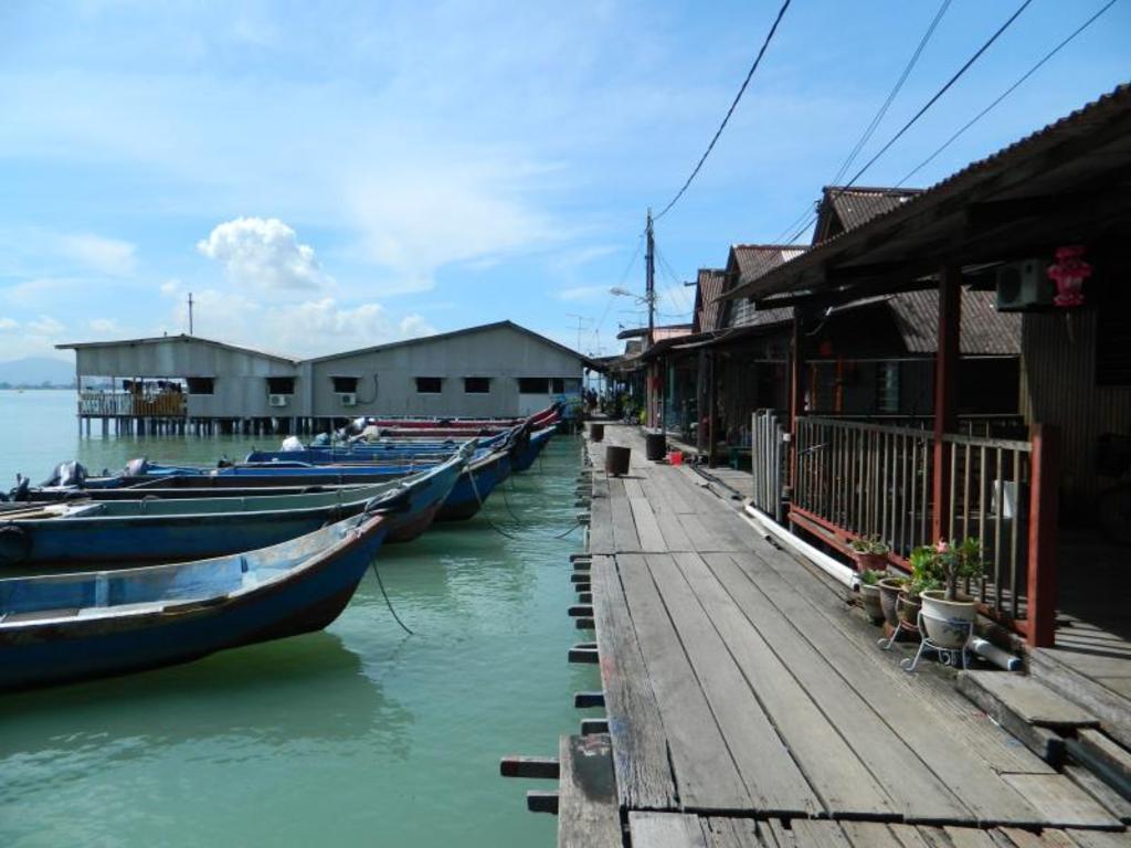 RADII talks about Penang's Chew Jetty fishing village and how it's the latest travel obsession among young Chinese tourists.