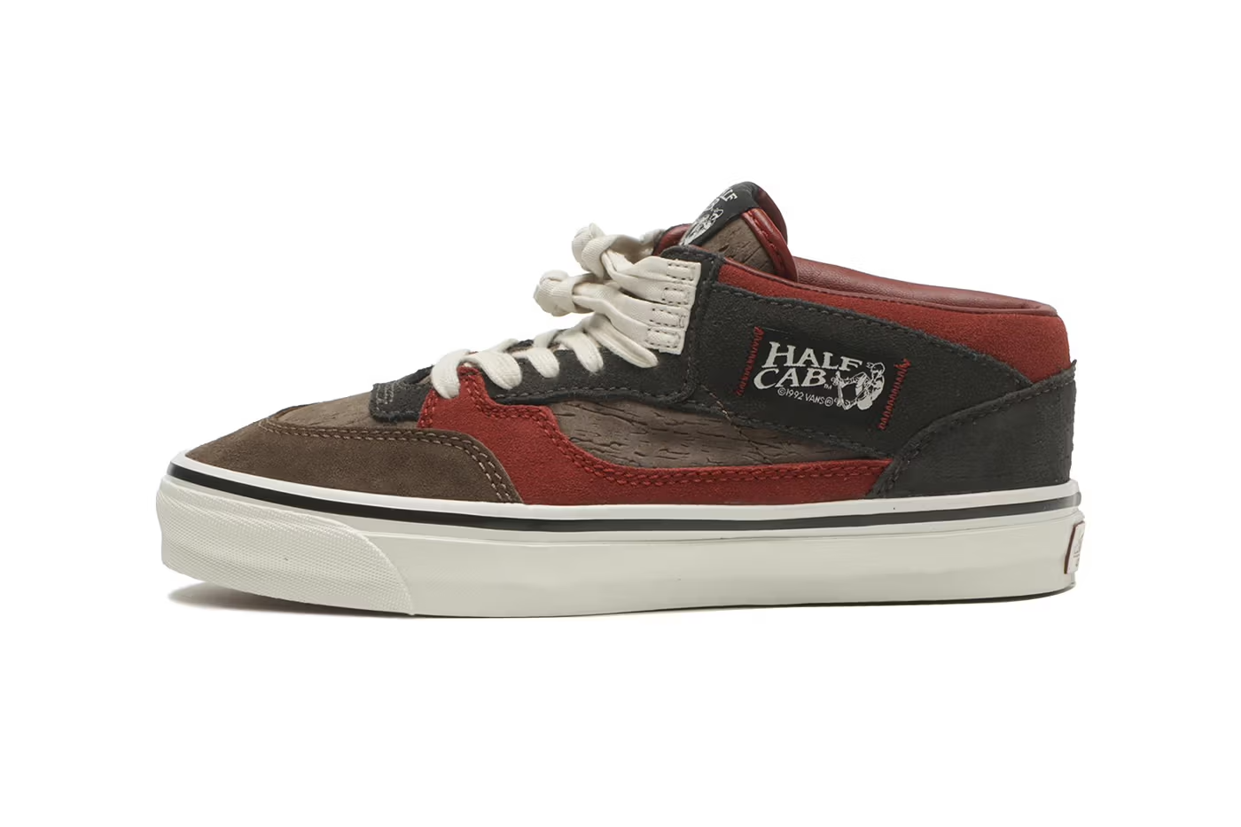 RADII highlights the upcoming collaboration between contemporary artist Liu Bolin and Vans to celebrate Year of the Horse for Lunar New Year.