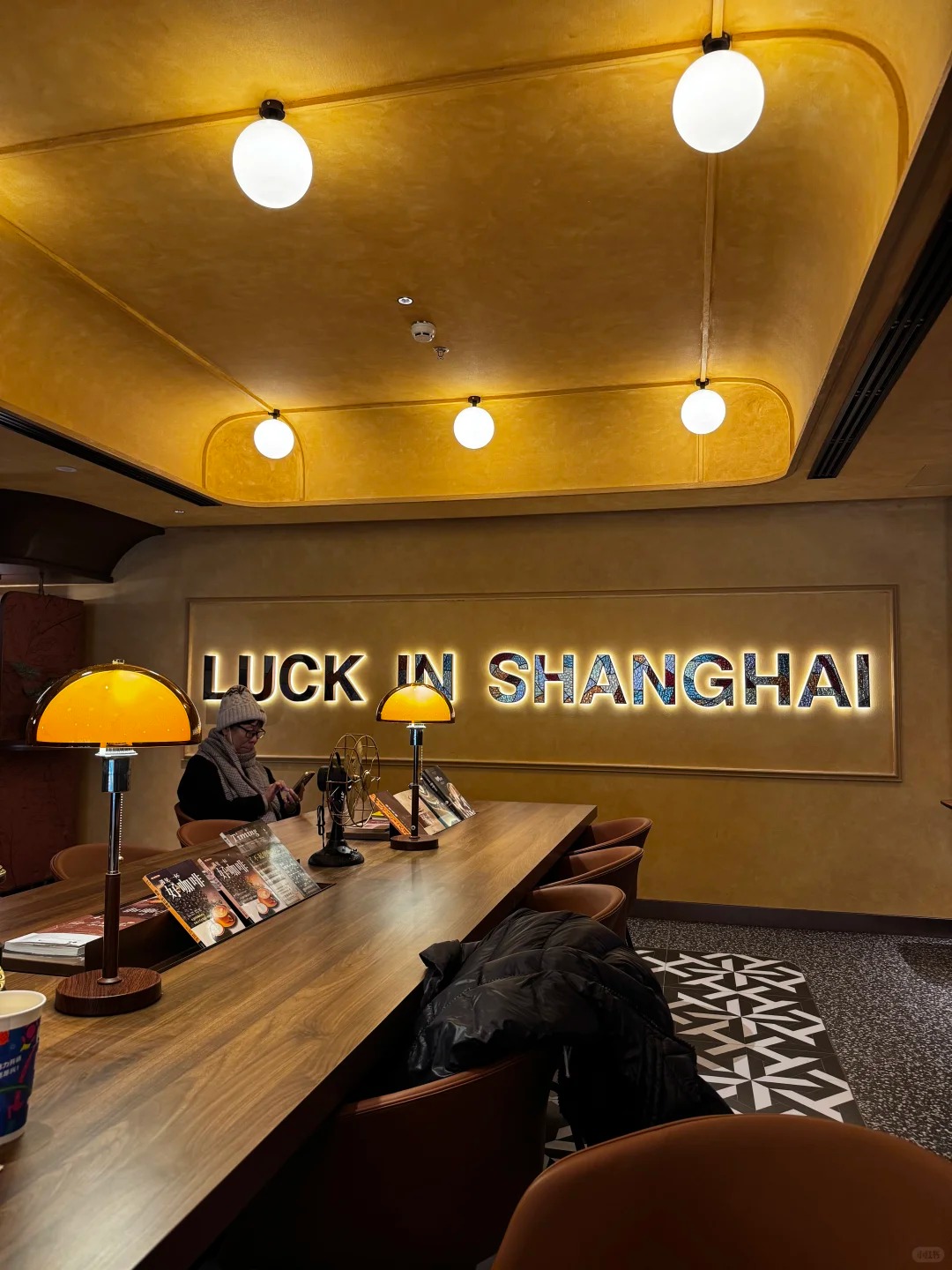 RADII spotlights Luckin Coffee's new flagship store in Shanghai with no wifi or power outlets.
