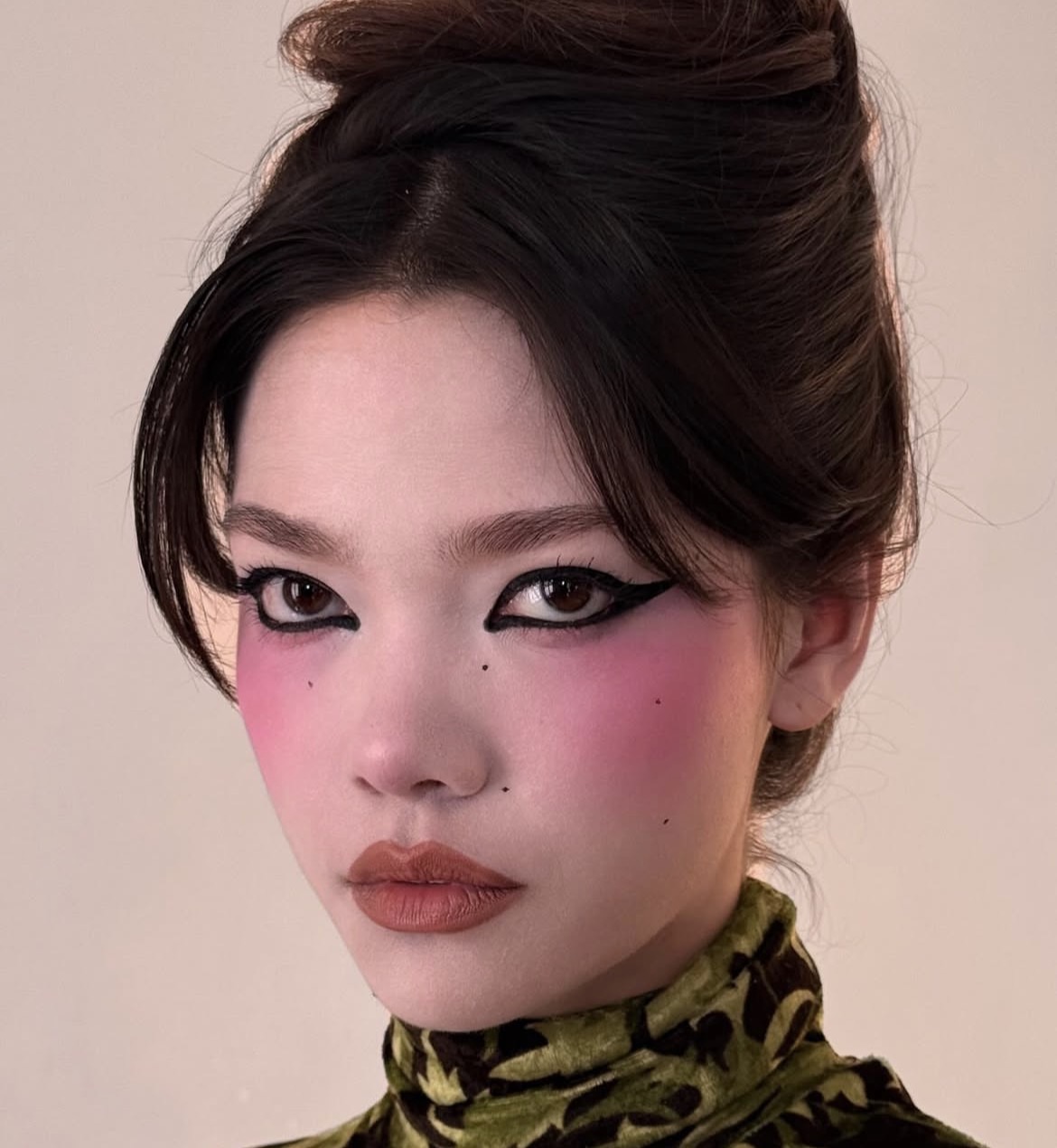 RADII celebrates Hong Kong creative third space CRITICAL MASS's multi-artist and rave event for its 1 year anniversary, looking at HK's emerging artists.