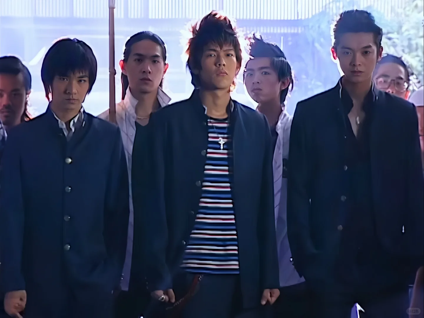 K.O. one and its highschool gang. Photo via Xiaohongshu.