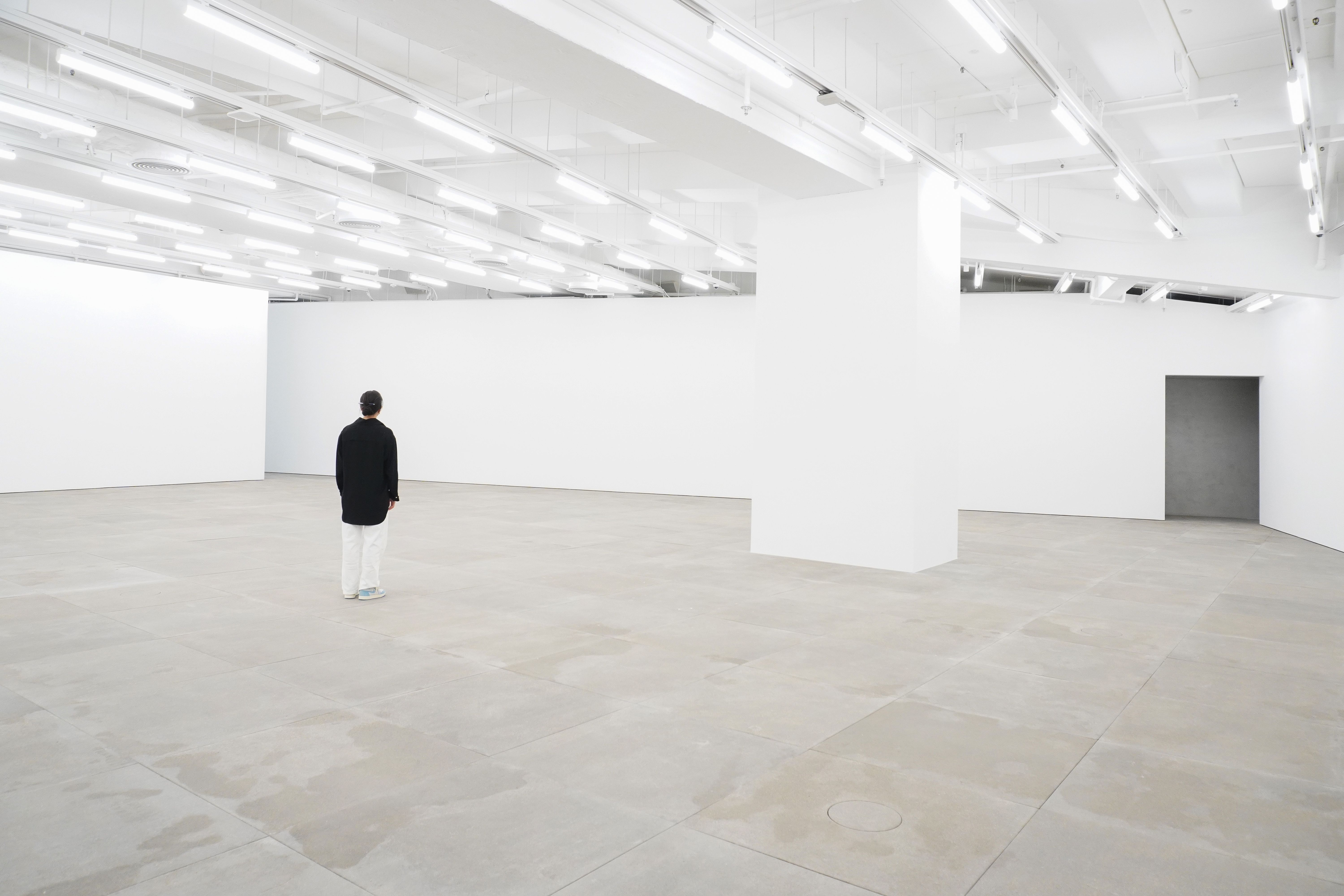 RADII conducts an exclusive interview with art curator Tobias Berger and his co-founder partner Benjamin Cha of Serakai Studio on their new Hong Kong creative space GOLD.