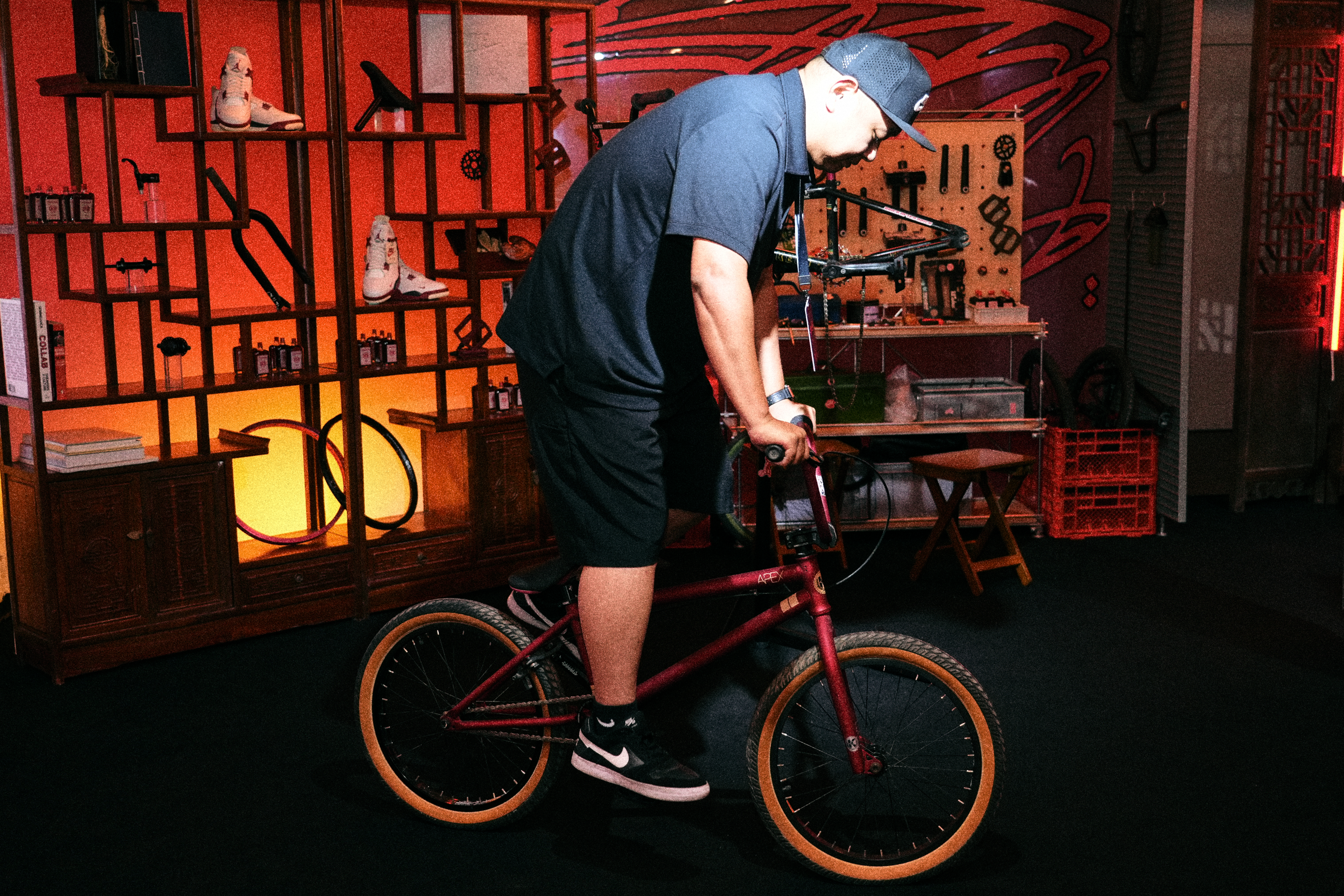 RADII talks about the recent Nike x Ugly collaboration pop-up in Shanghai featuring pro BMX Nigel Sylvester with TCM elements.