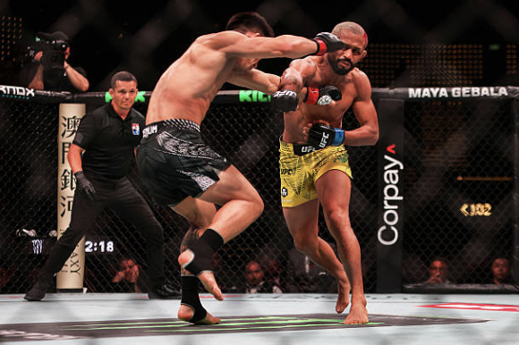 RADII highlights Chinese MMA fighter for Bantamweight Song Yadong who fought in Macau against Deiveson Figueiredo.