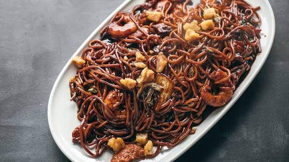 RADII talks about Chinese cuisine migration across Southeast Asia.