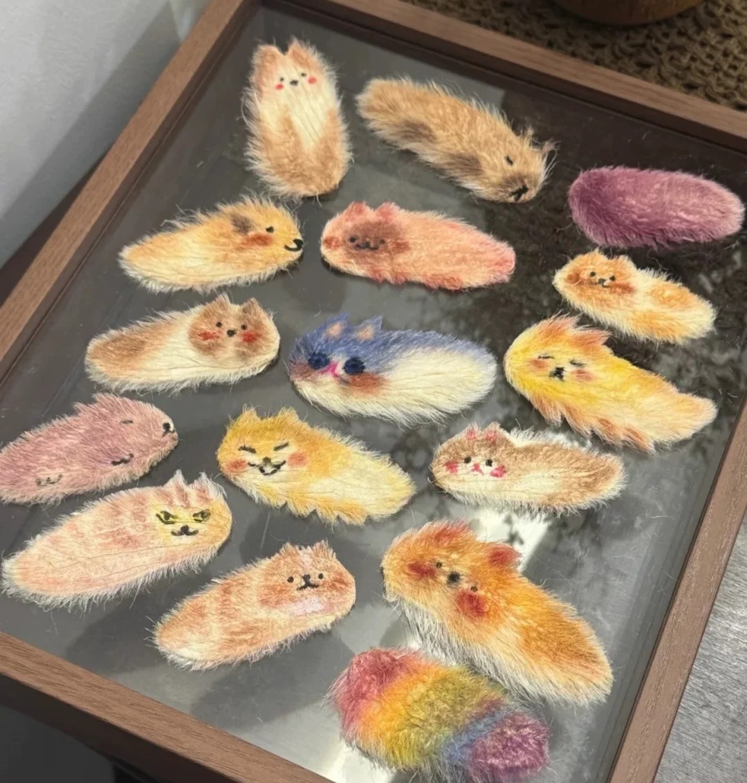 Feature image of No Joke, Chinese Internet’s Latest Favorite Pet is a Mango Seed