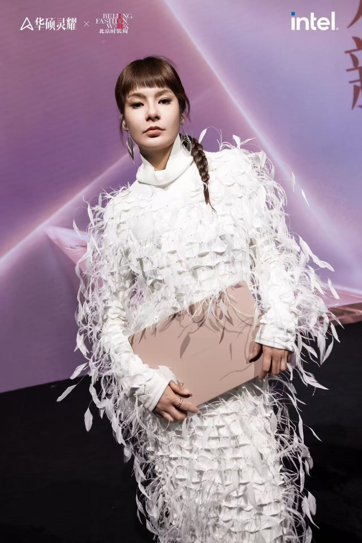 RADII highlights tech laptop company Asus and Intel stepping into fashion during Beijing Fashion Week.