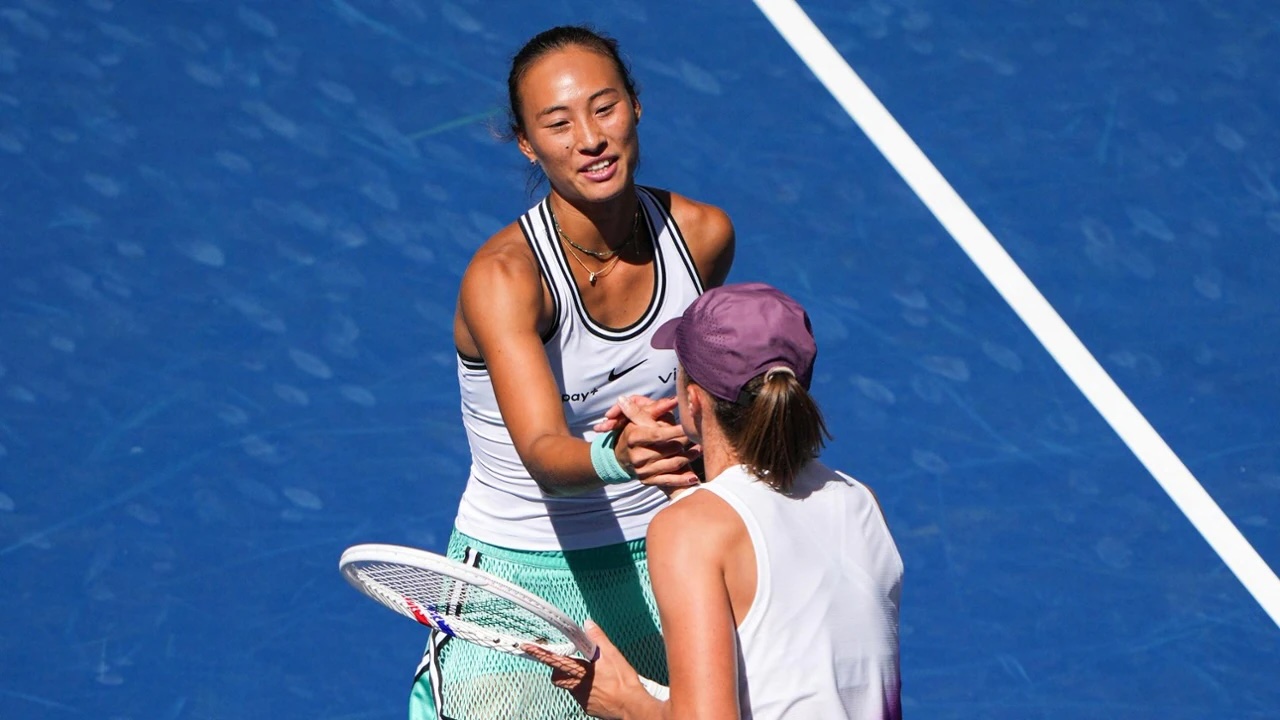 RADII highlights the win between Chinese Tennis sensation Zheng Qinwen against former world No. 1 Iga Swiatek at 2026 US Open Women's Single 4th round.