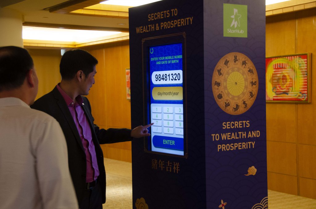 RADII offers a deep dive into how tech and AI is being used to update Chinese traditional divination practices like fortune telling.